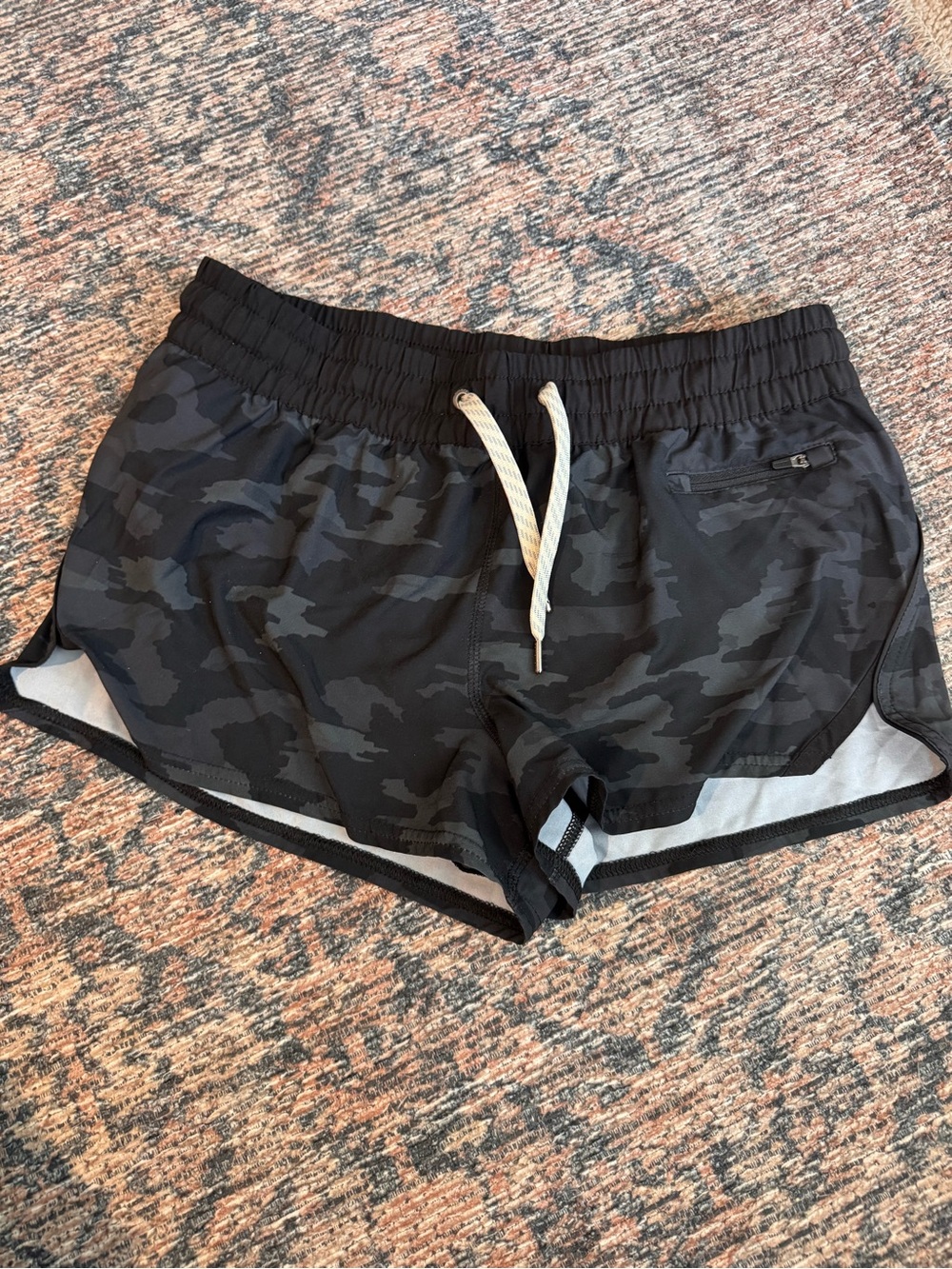 Vuori Women's Black Camo Performance shorts with Drawstring